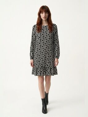 tiered knee length dress
